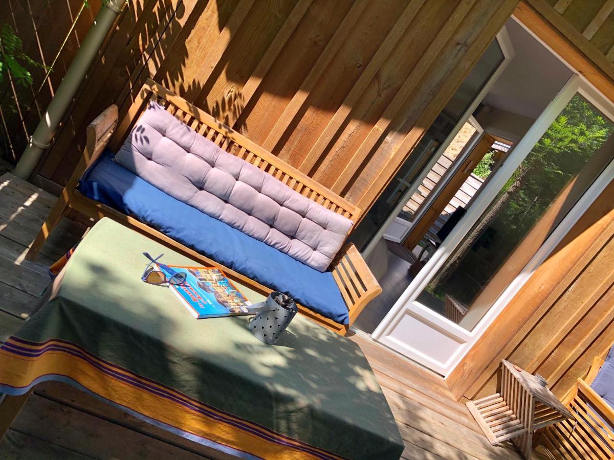 Escale Sous Les Pins Villa Salles  Eksteriør billede